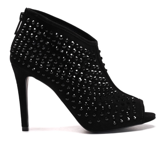 Michael Kors Shoes - Women’s boots/booties